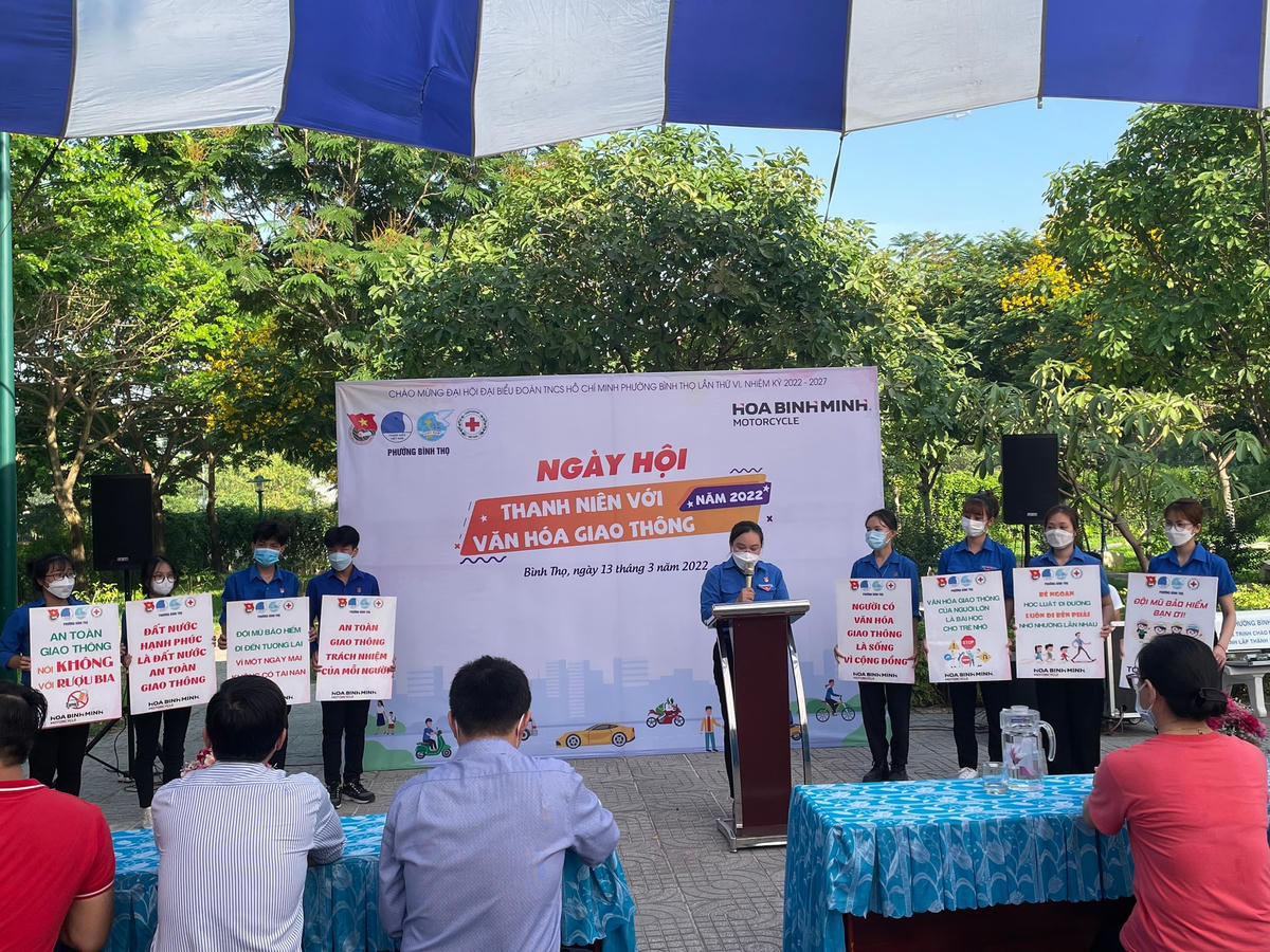 Hơn 1.000 người tham gia Ngày hội 'Thanh niên với văn hóa giao thông'