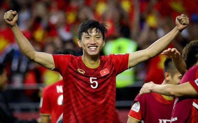 Thiếu Văn Hậu, HLV Park Hang Seo lo lắng trước vòng loại World Cup 2022