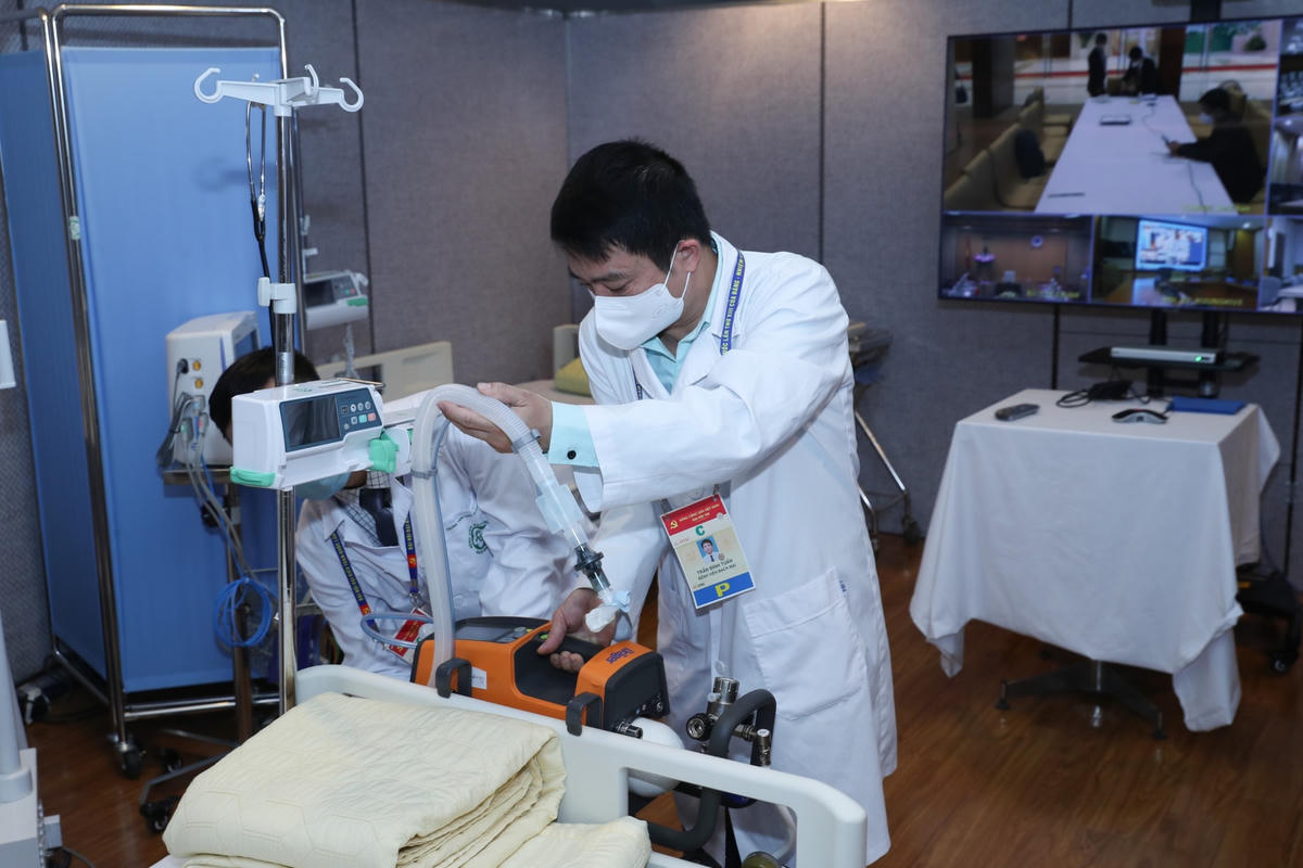 Khai trương Trung tâm Y tế phục vụ Đại hội XIII của Đảng