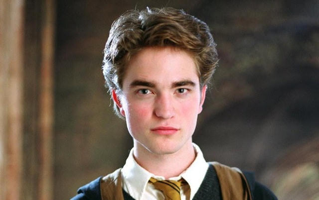 Robert Pattinson vào vai phù thủy Cedric Diggory trong “Harry Potter and the Goblet of Fire”.