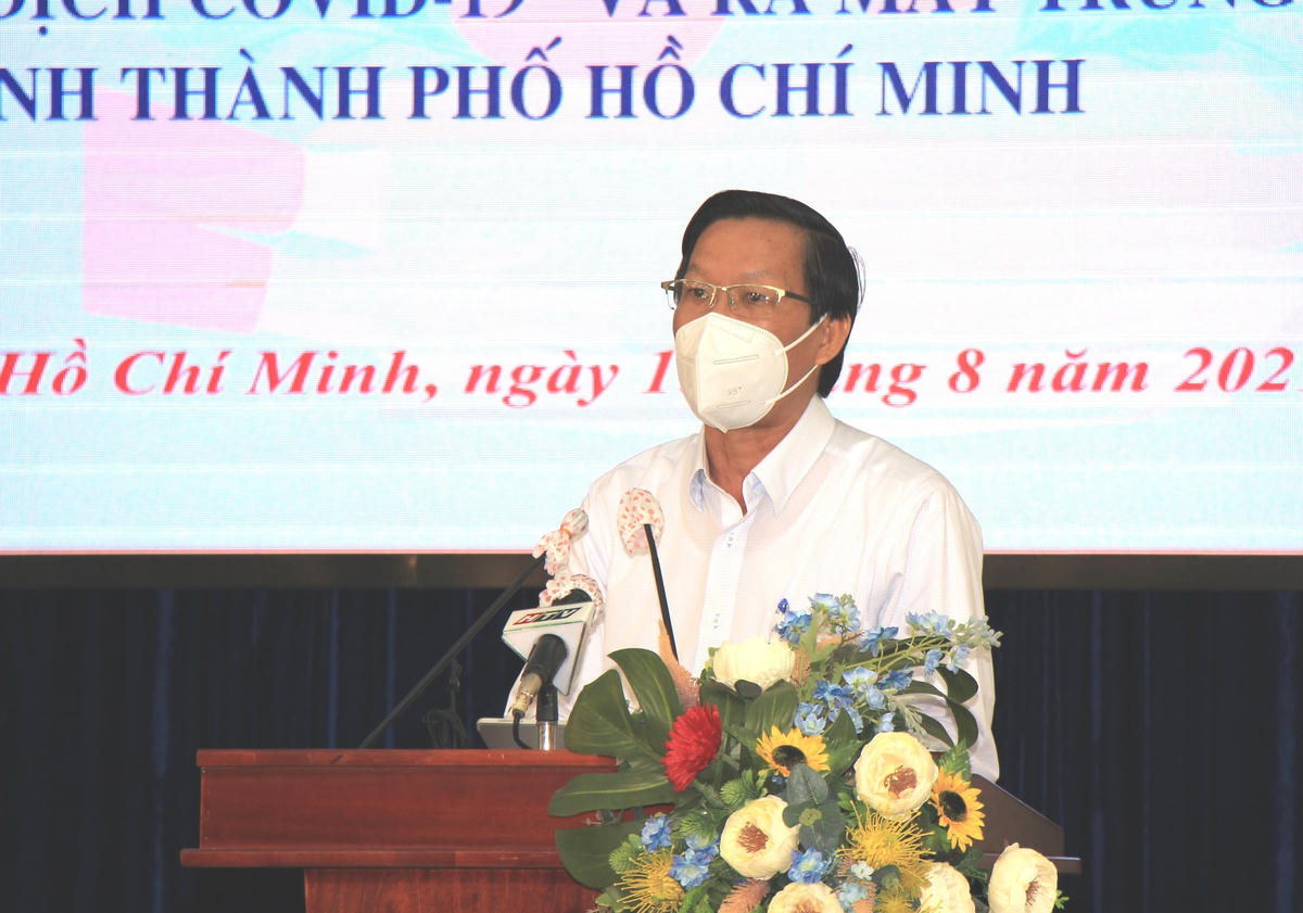 Phó Bí thư Thường trực Thành ủy TP HCM Phan Văn Mãi phát biểu tại buổi lễ.