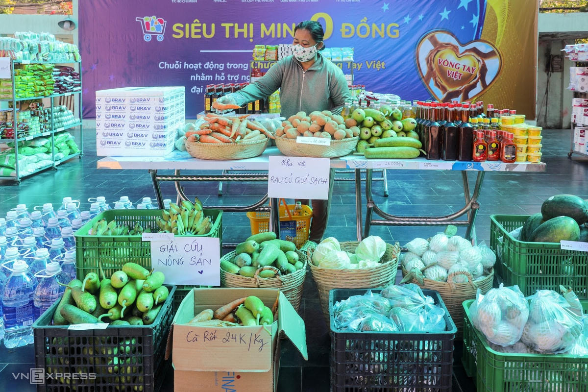 [ẢNH] Những mô hình từ thiện 0 đồng ở TP HCM