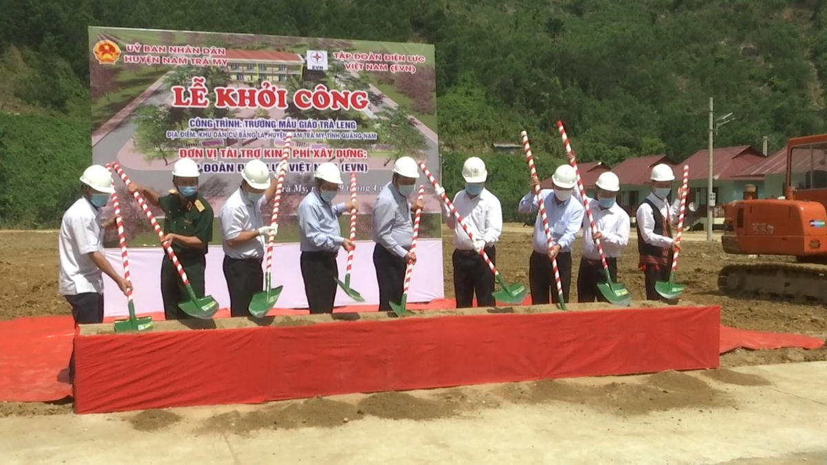 Khởi công xây dựng trường mẫu giáo Trà Leng.