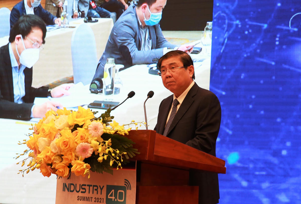 TS.Nguyễn Thành Phong- Phó Ban Kinh tế Trung ương phát biểu khai mạc