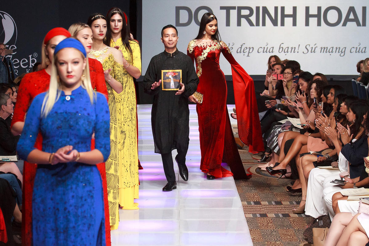 NTK Đỗ Trịnh Hoài Nam đại diện châu Á mở màn tuần lễ thời trang NewYork Couture Fashion Week.