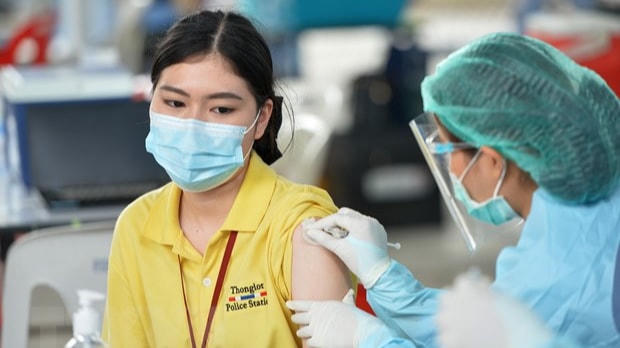 Thái Lan chuẩn bị tiêm chủng vaccine đại trà cho người dân