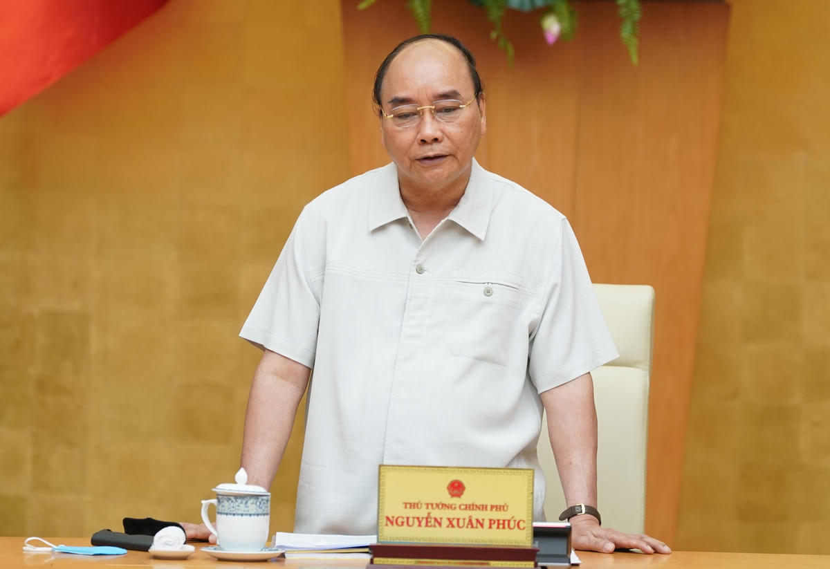 Thủ tướng Nguyễn Xuân Phúc phát biểu kết luận cuộc họp. Ảnh: VGP.