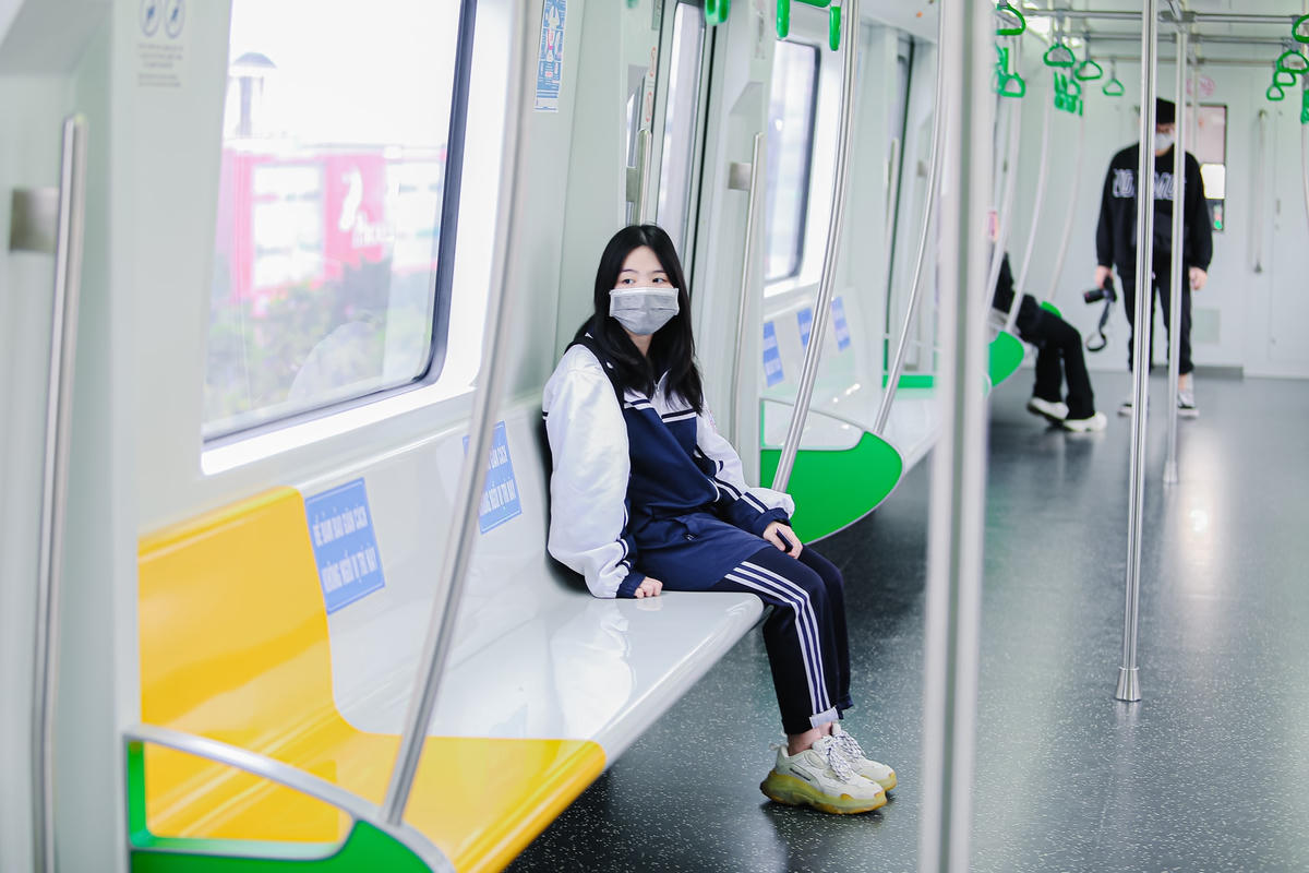 Đa phần, những hành khách là học sinh, sinh viên.