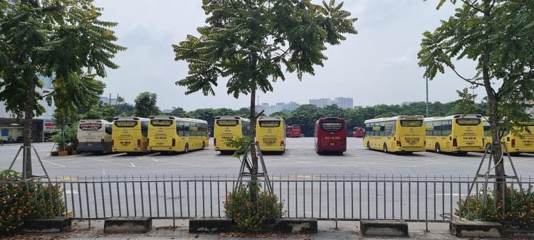 Những chiếc xe khách 'năm không' trong thời gian dài, doanh nghiệp thất thu nặng.