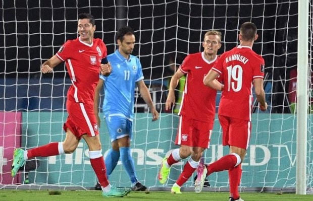 Lewandowski và đồng đội đua nhau 'phá lưới' San Marino. (Nguồn: AP)