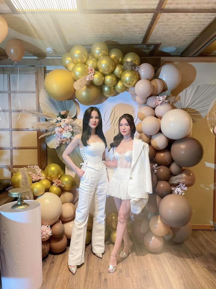 Lucie Nguyễn còn rất thân thiết với Diệp Lâm Anh và là nhiếp ảnh gia tin cậy của nhiều gương mặt nghệ sĩ nổi tiếng. Ảnh: Perfect Universe.