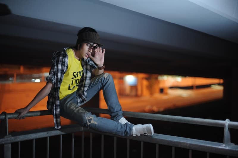 Jun Phạm công khai luôn tài khoản và bộ hình “đi vào lòng đất” cách đây 13 năm trước, trong những bức hình Jun Phạm toát lên vẻ vừa ngầu vừa chất.