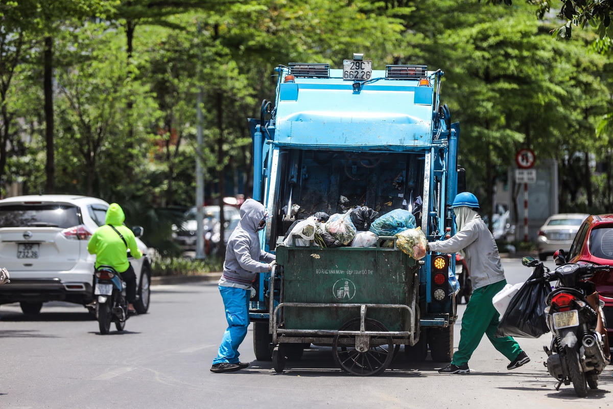Những người làm sạch đường phố.