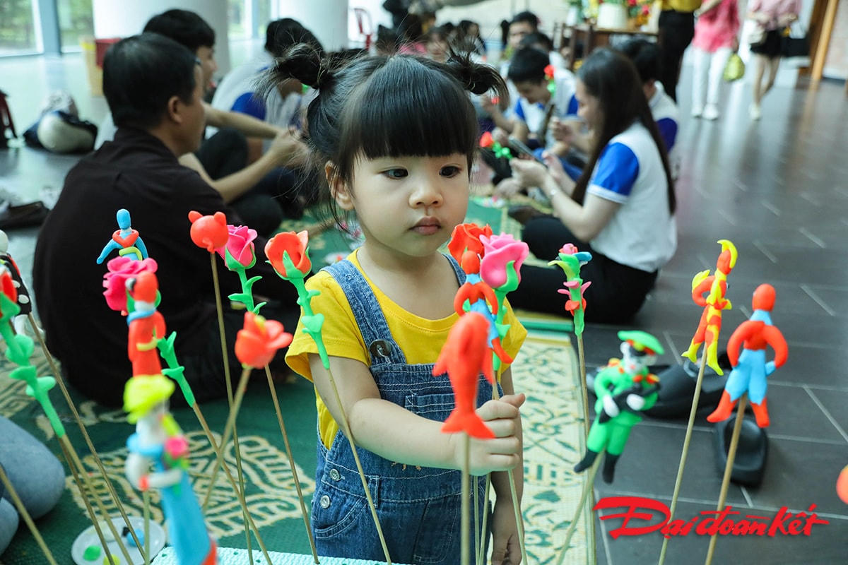 Gặp những người giữ lửa cho Trung thu