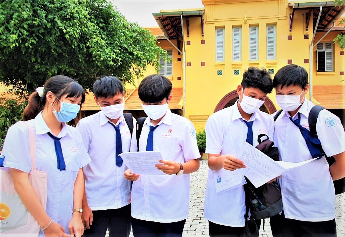 Việc ra đề thi cần phải thay đổi để hạn chế cách học thuộc, học vẹt. Ảnh minh họa.