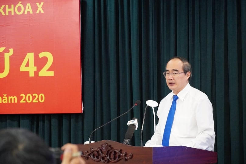 Ủy viên Bộ Chính trị, Bí thư Thành ủy TP HCM Nguyễn Thiện Nhân phát biểu khai mạc Hội nghị. (Ảnh: Hồng Phúc).