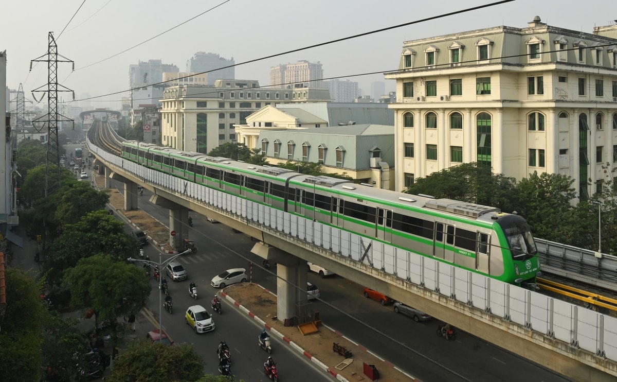 Vận hành thử tuyến đường sắt đô thị Cát Linh – Hà Đông.