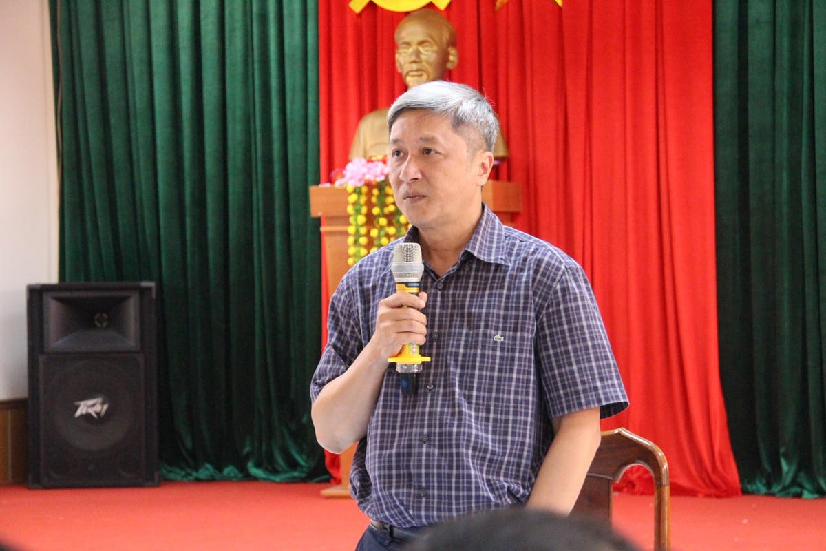 Thứ trưởng Nguyễn Trường Sơn phát biểu tại buổi làm việc.