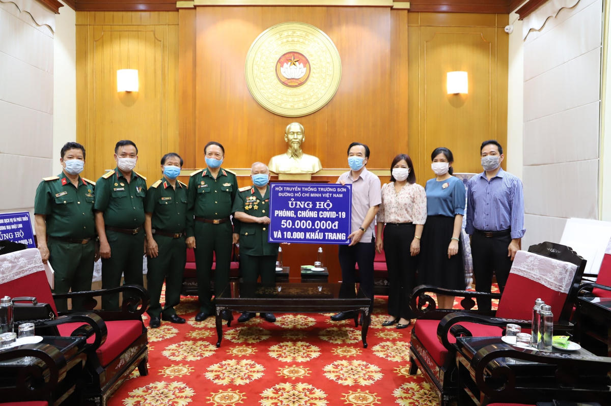 Chung sức cùng Bắc Ninh, Bắc Giang chống dịch Covid-19