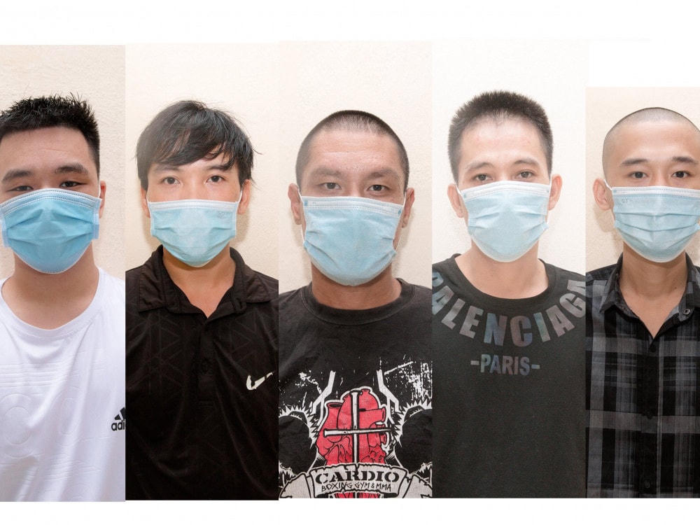 5 bị can bị khởi tố.