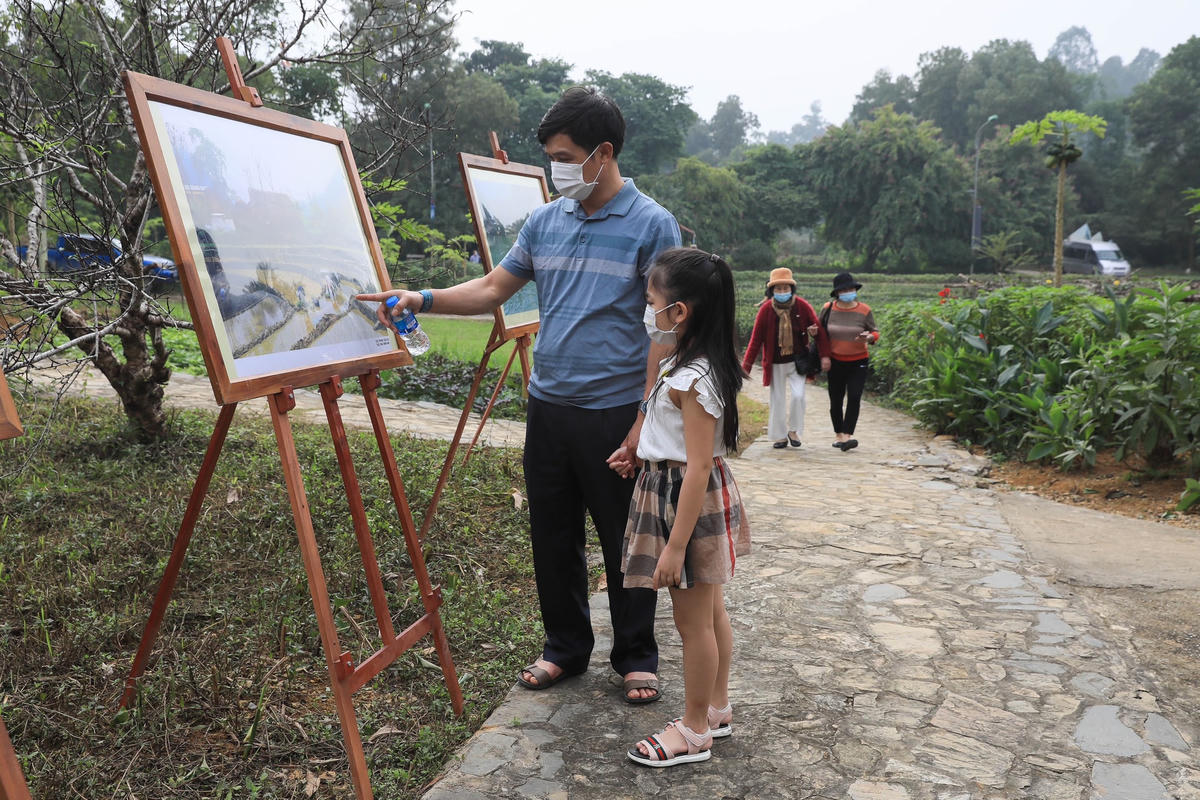 Khách tham dự Tuần lễ “Đại đoàn kết các dân tộc - Di sản văn hóa Việt Nam”.