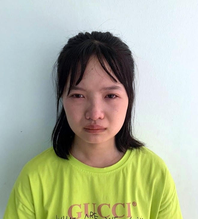 Đối tượng Bùi Thị Thương tại cơ quan Công an.