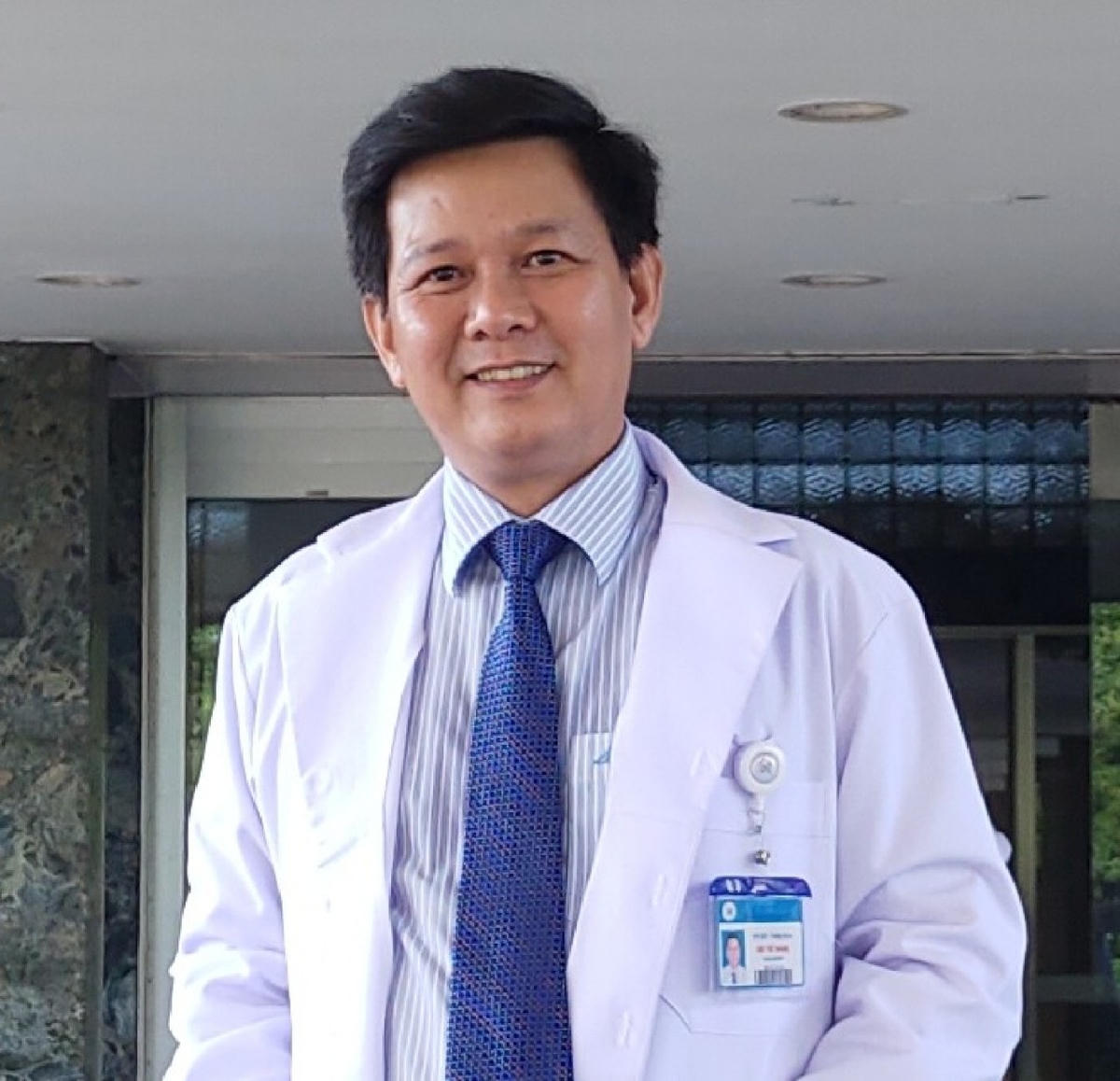 Bác sĩ CKII Ngô Thế Hoàng, Trưởng khoa Hô hấp BV Thống Nhất