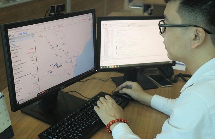 TS Minh đảm nhiệm dự báo lũ lưu vực sông Mã, khu vực Bắc Trung Bộ. Ảnh: NX.  