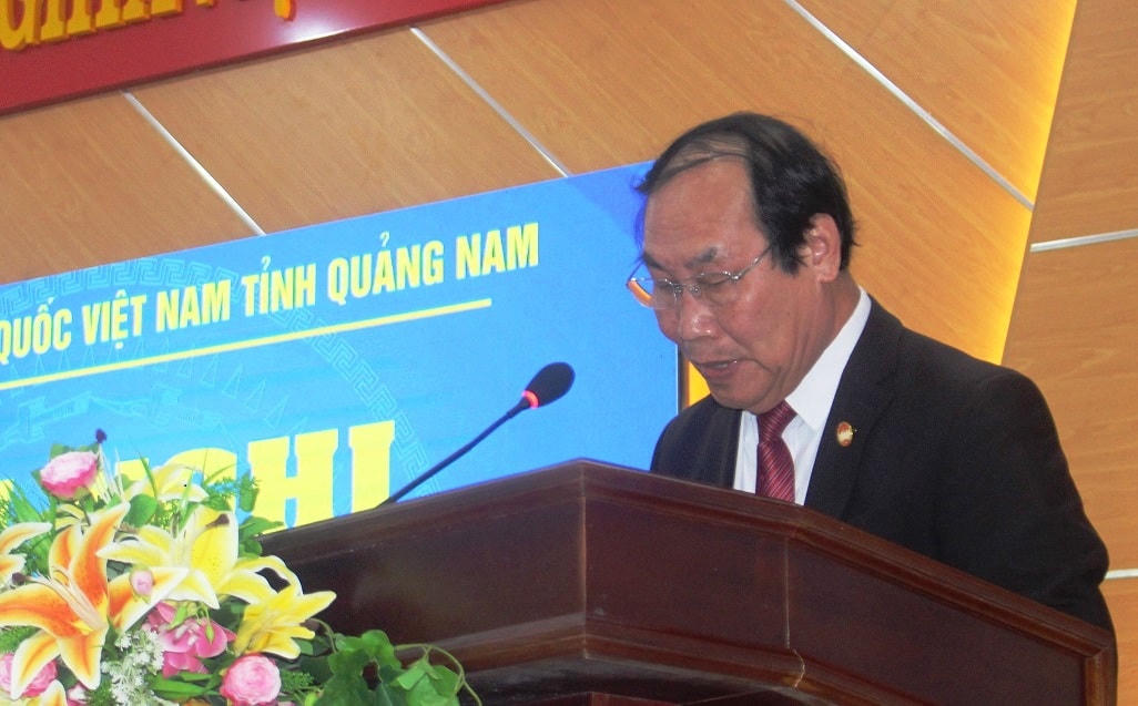 Ông Võ Xuân Ca, Chủ tịch Ủy ban MTTQ Việt Nam tỉnh Quảng Nam phát biểu gặp mặt.