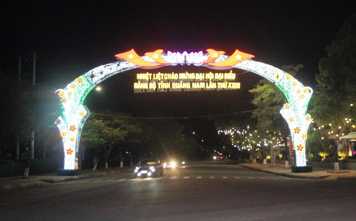 Một cửa ngõ đi vào TP Tam Kỳ.