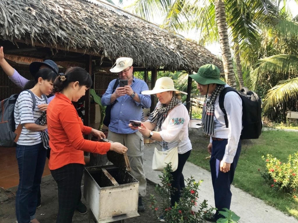 Doanh nghiệp lữ hành gặp khó khăn do ảnh hưởng của dịch Covid-19.