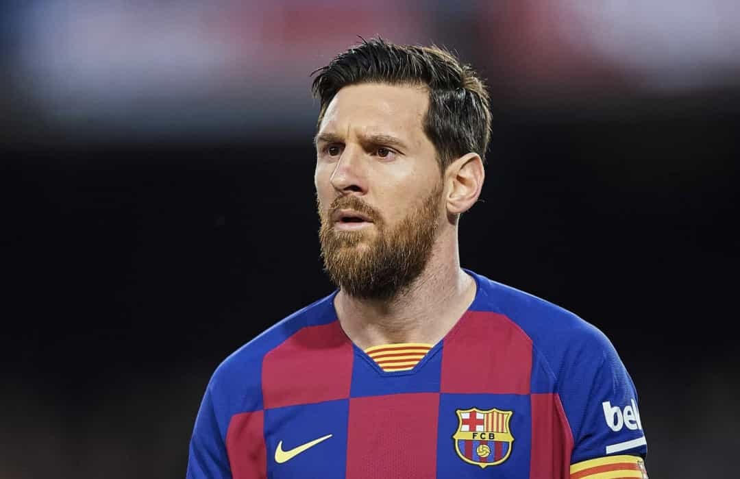 Ngôi sao bóng đá người Argentina Lionel Messi - tổng thu nhập: 104 triệu đô la Mỹ.  