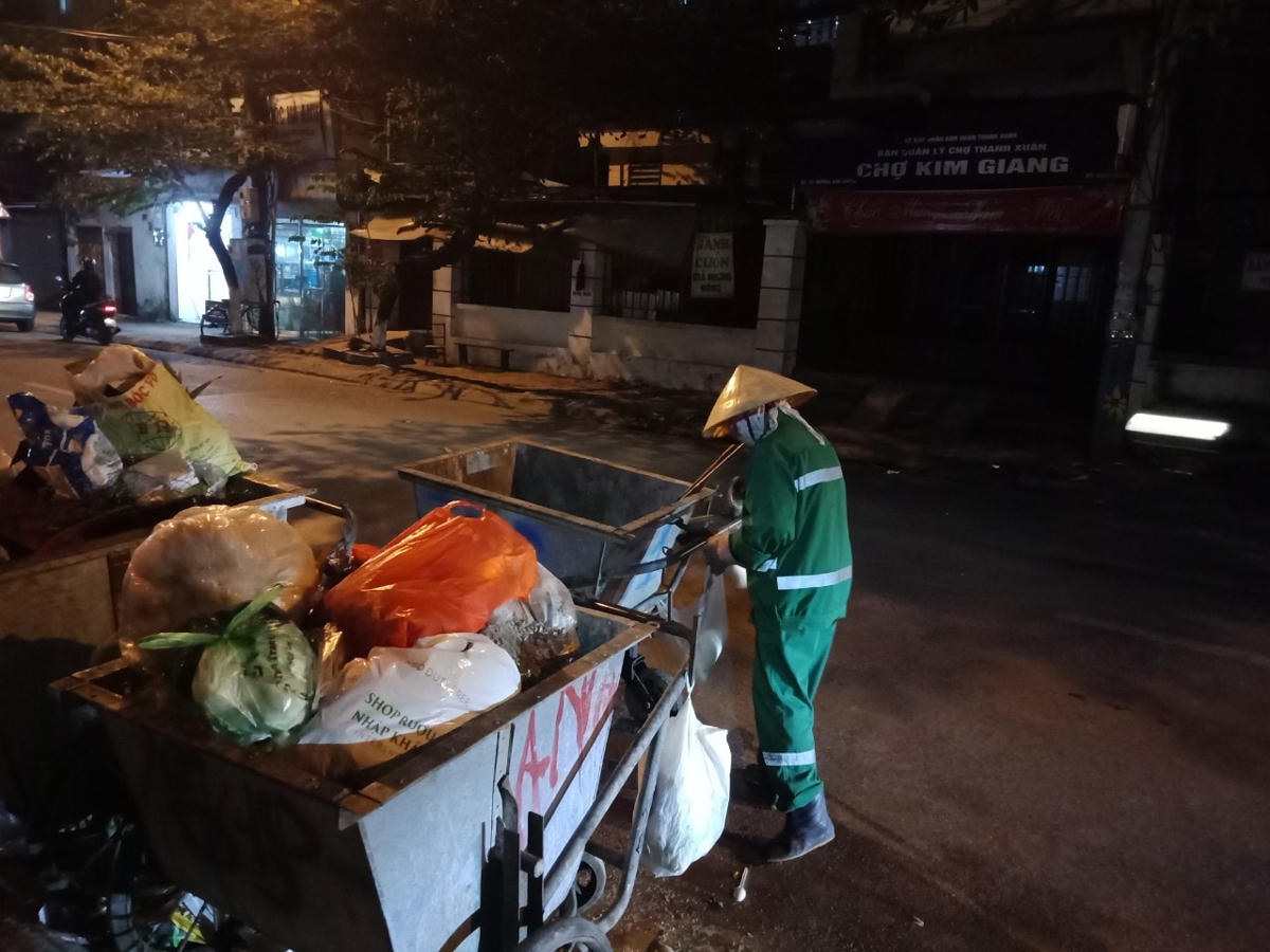 Những người thầm lặng vì thành phố xanh, sạch, đẹp