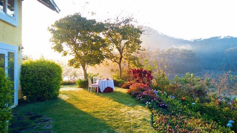 Về với đồng đất quê mình