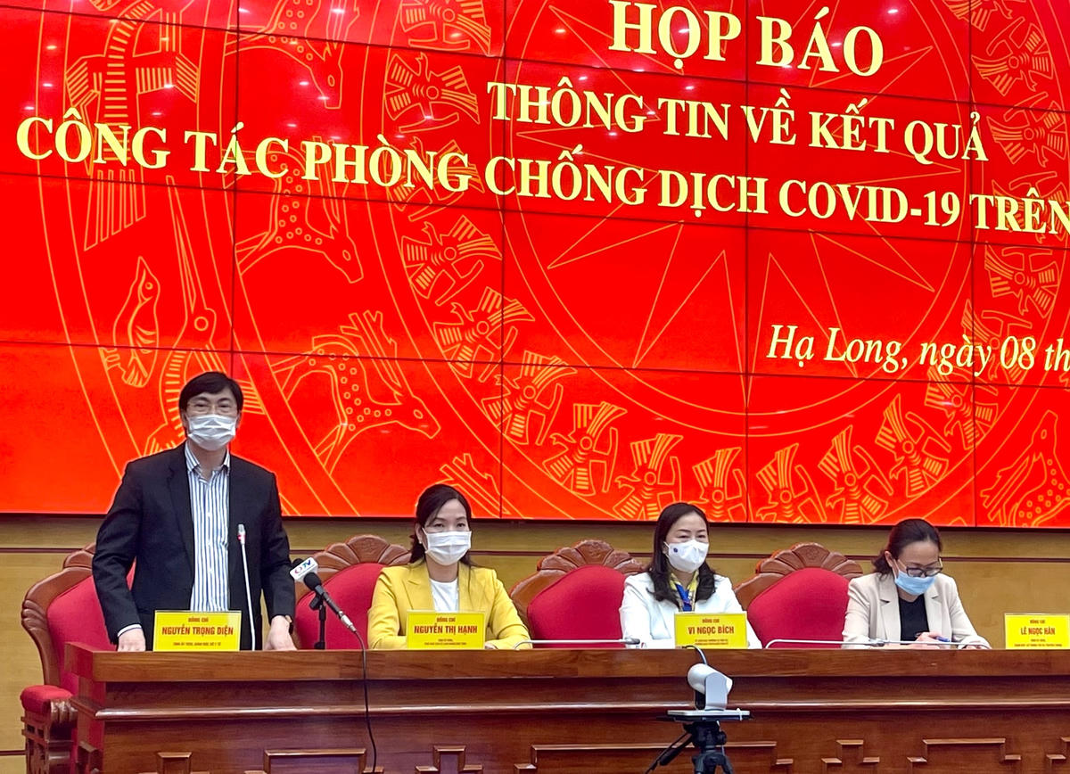 ông Nguyễn Trọng Diện, Giám đốc Sở Y tế tỉnh Quảng Ninh đưa ra tại cuộc họp báo