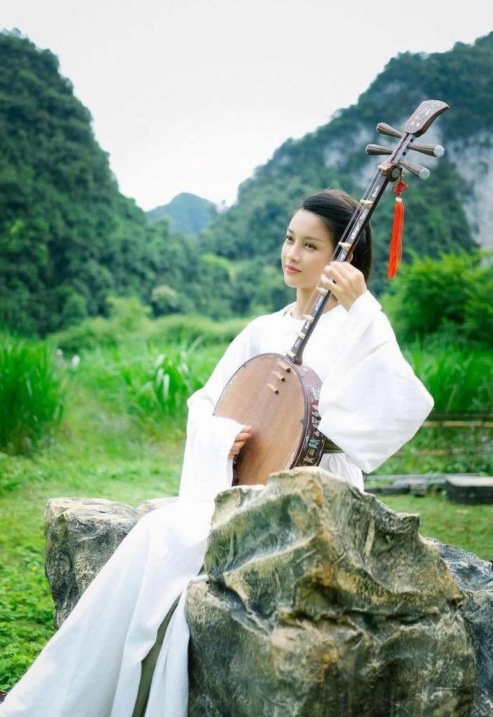 Mỹ Duyên trong vai Thúy Kiều.