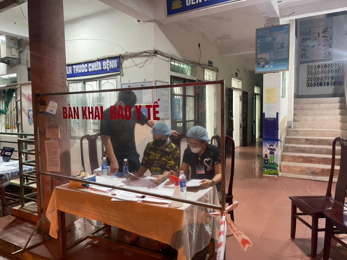 Một điểm khai báo y tế.