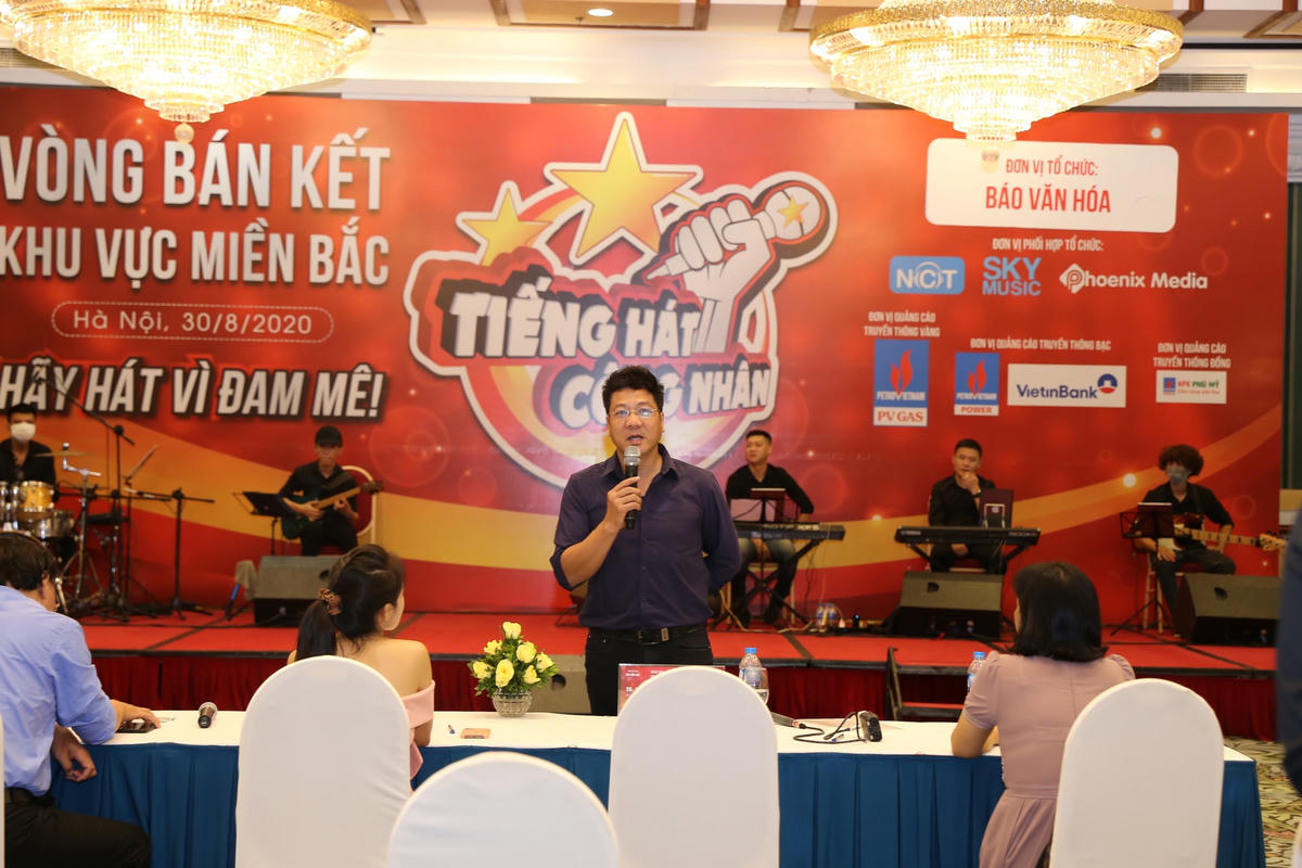 NSND Đỗ Quốc Hưng, Trưởng BGK. Ảnh: Diệu Vy.