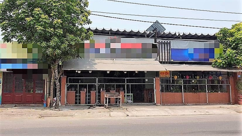 Quán ăn, giải khát tạm dừng phục vụ tại chỗ.