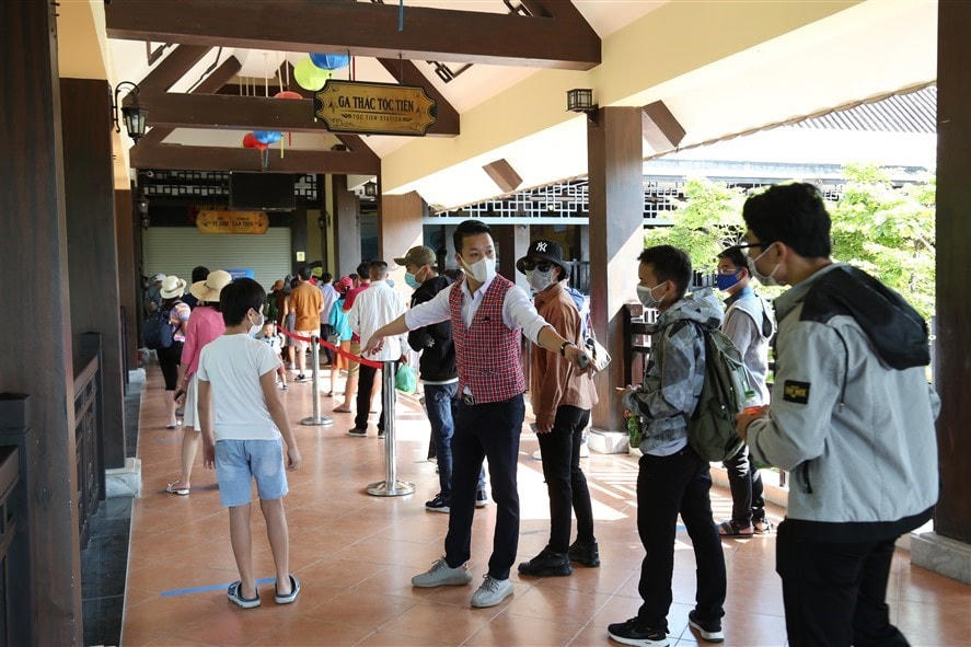 Quy trình đón khách an toàn tại Bà Nà Hills được triển khai như thế nào?