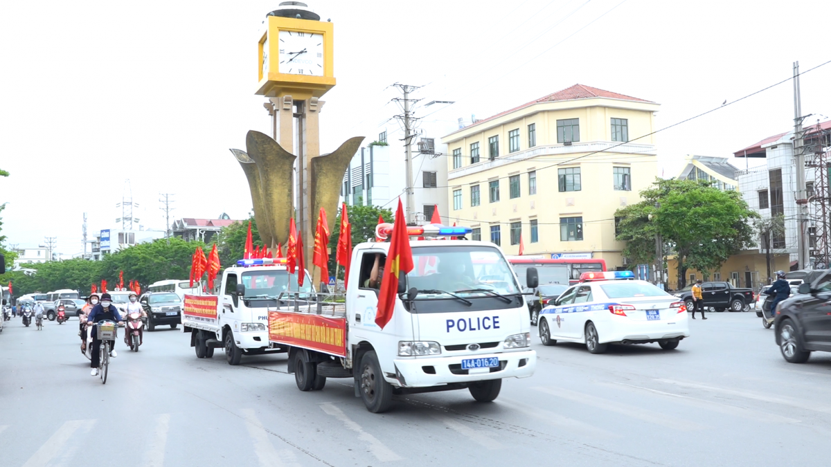 TP Cẩm Phả ra quân tấn công trấn áp tội phạm. Ảnh: conganquangninh.gov.vn