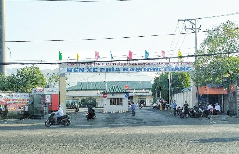 Bến xe phía Nam Nha Trang tạm dừng vận tải hành khách tuyến Nha Trang – TP Hồ Chí Minh và ngược lại.