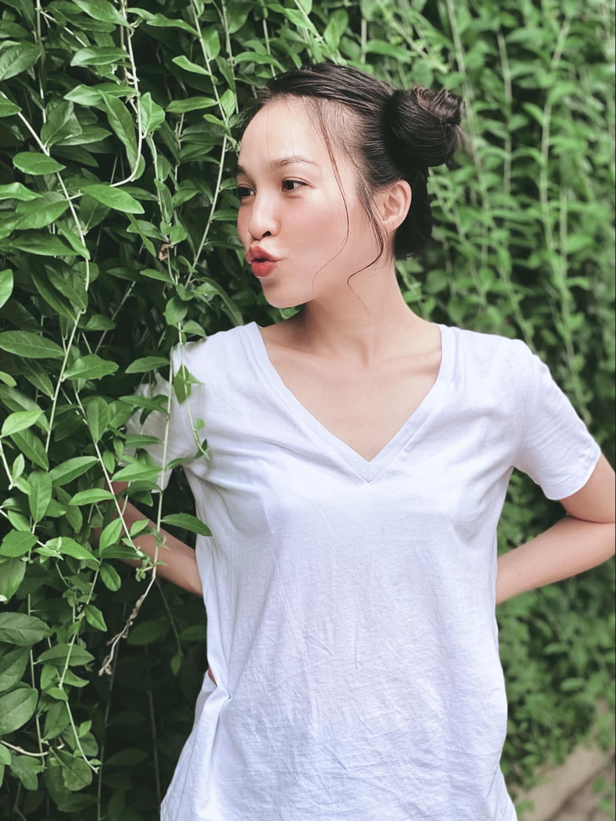 Hiền Thục ngày càng trẻ trung, xinh đẹp dù đã bước qua tuổi 40: "Mẹ nói mình nên ở nhà, Đừng ra đường gây chuyện nữa".