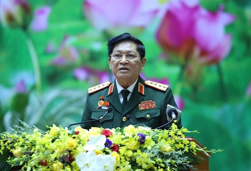 Đại tướng Ngô Xuân Lịch, Uỷ viên Bộ Chính trị, Phó Bí thư Quân uỷ Trung ương, Bộ trưởng Bộ Quốc phòng phát biểu khai mạc. (Ảnh: Trí Dũng/TTXVN)