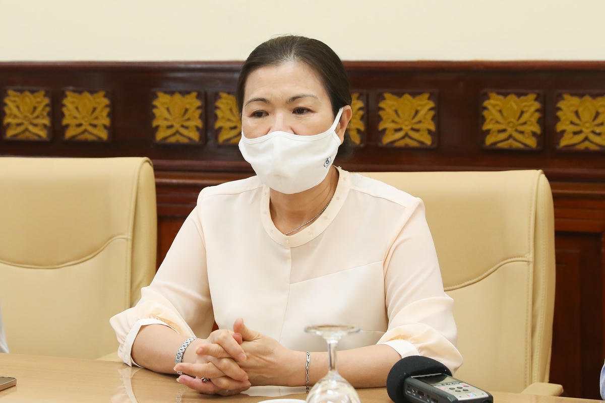 Phó Chủ tịch UBTƯ MTTQ VIệt Nam Trương Thị Ngọc Ánh mong muốn số tiền này sẽ được Ủy ban Nhà nước về người Việt Nam ở nước ngoài phân bổ kịp thời tới bà con Việt kiều tại 4 nước Lào, Campuchia, Thái Lan và Malaysia.
