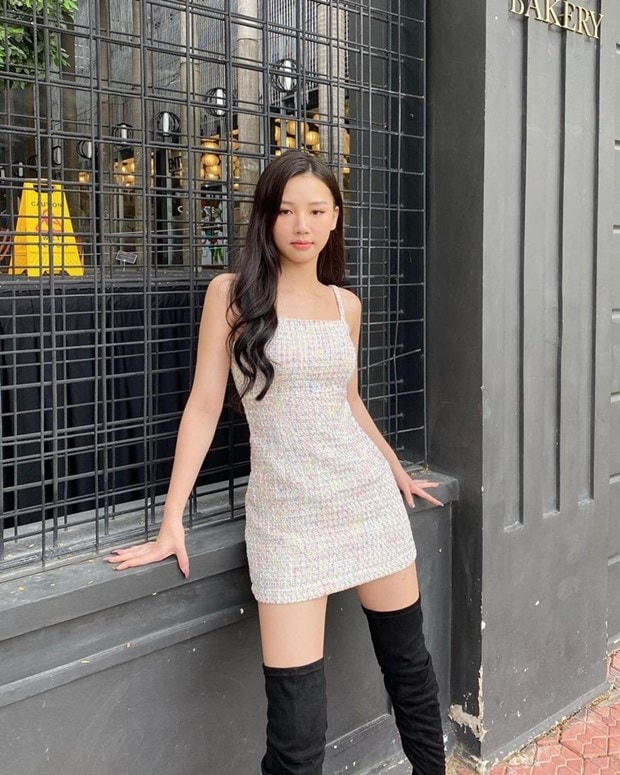 [ẢNH] Phong cách bánh bèo phủ sóng street style của dàn sao Việt