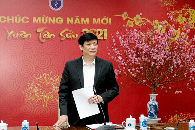 GS.TS Nguyễn Thanh Long- Bộ trưởng Bộ Y tế phát biểu tại cuộc họp. Nguồn: Trần Minh