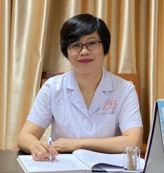 Thượng tá Hoàng Thị Hoàn.