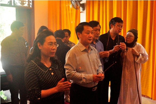 "Mong gia đình và người thân Thiếu tướng Nguyễn Văn Man hãy nén đau thương, mất mát để sớm ổn định cuộc sống".