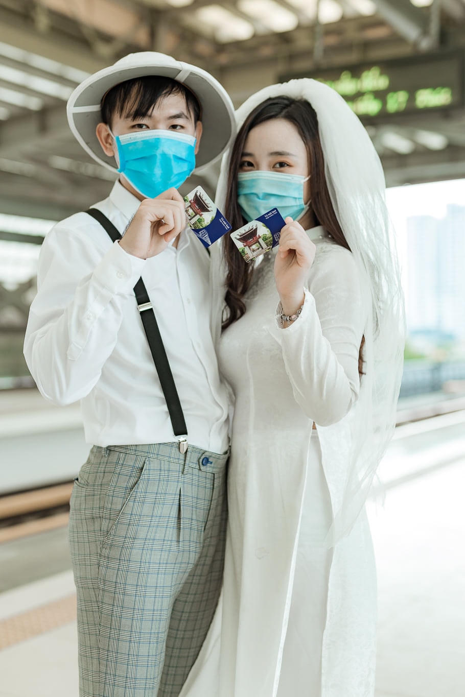 Khoảnh khắc tình tứ khiến dân mạng phát sốt. Ảnh: NVCC. 